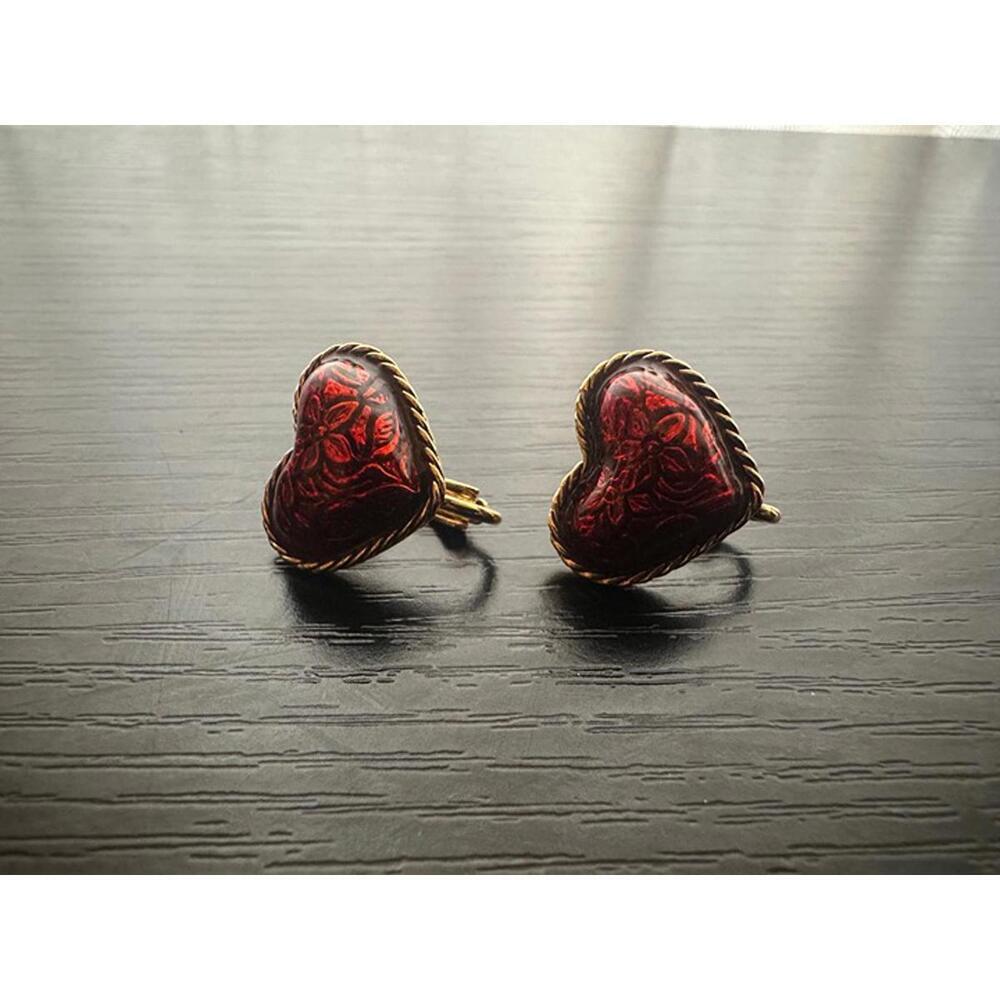 Vintage Red Enamel Heart Clip-On Earrings – Floral Etched Design